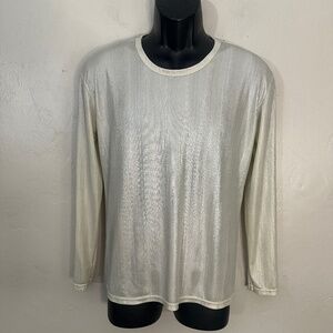 Knobs Metallic Ribbed Long Sleeve T Shirt Medium Gently worn 95% nylon